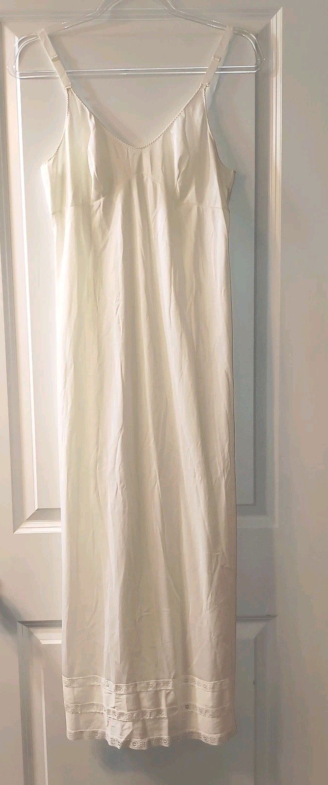 Vintage Sears „The Doesn’t Slip” Formal Maxi Slip – Size 34 Small/Medium