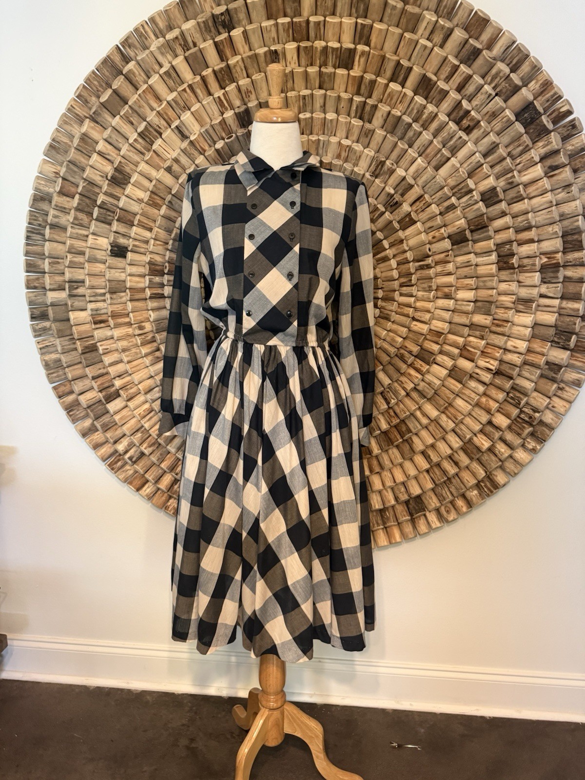 This J.C. Penny dress is from the mid. 1970’s. Light weight