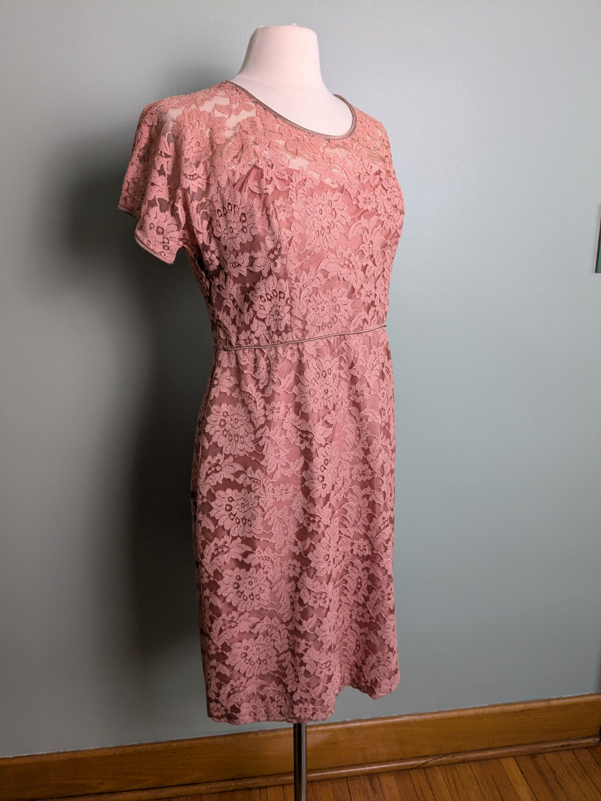 As Is Dusty Pink Lace Overlay Ferman O’Grady Pencil 1950s Vintage Dress