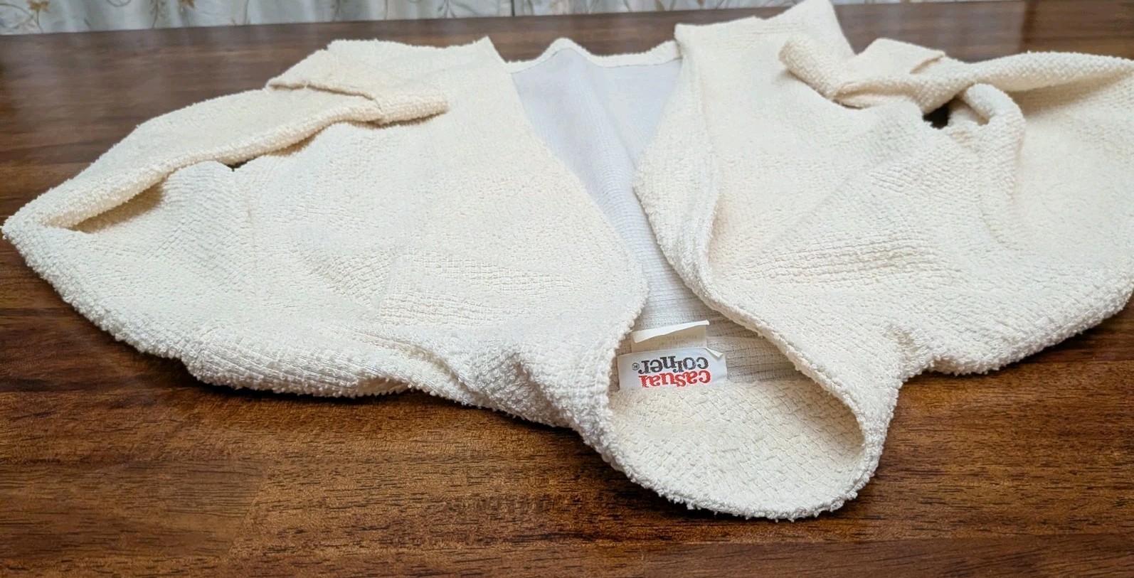 VTG 1970’s Casual Corner Jacket Cardigan Women Medium Cream Boucle Open Front