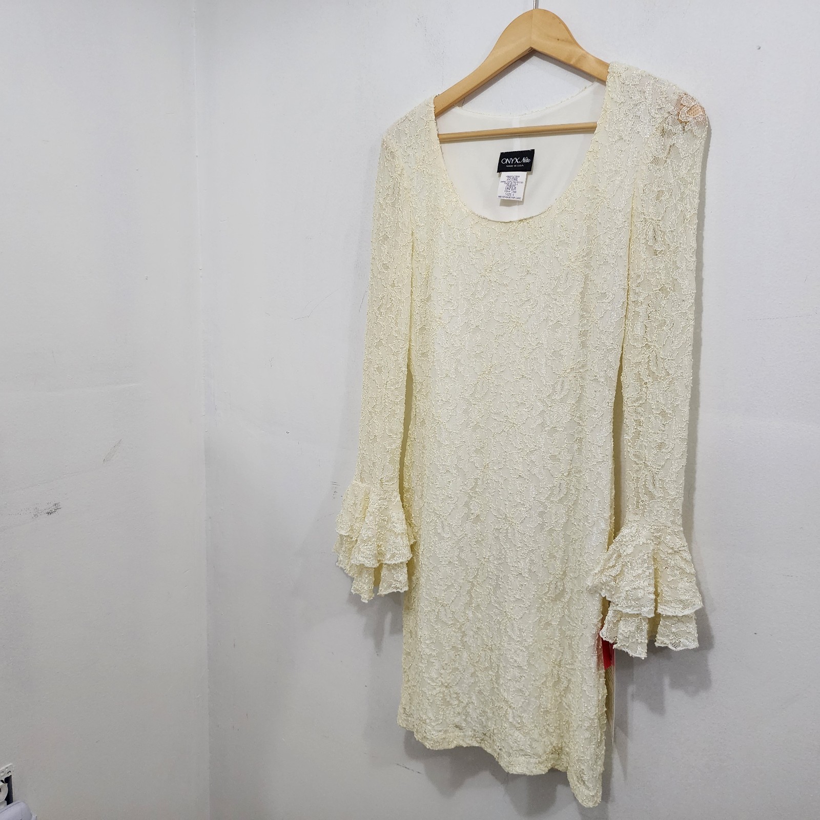 Onyx Nite 90s Vintage Cream Lace Bell Sleeve Mini Dress NEW Womens Sz 8 Stretch