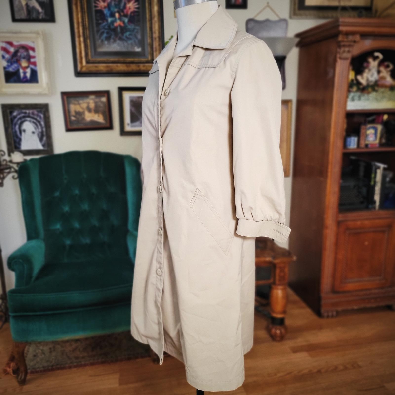 London Fog Trench Coat Vintage 1970s Maincoats Weatherwear Petite Size Women’s