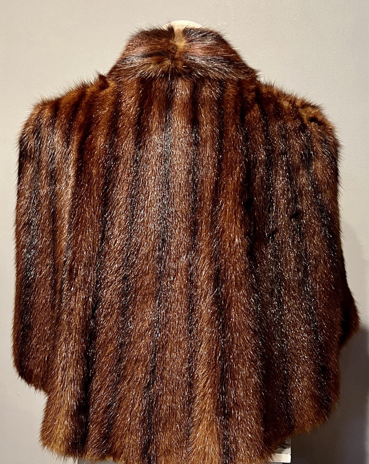 Vintage Chocolate Mink Stole with Pockets, Size XS/S