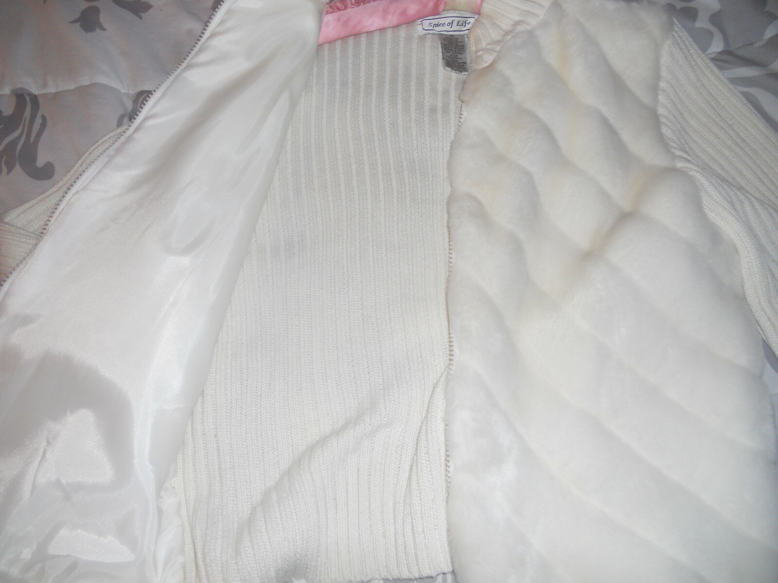 VTG white Womens Sweater faux fur zipper front by Spice of Life Size M