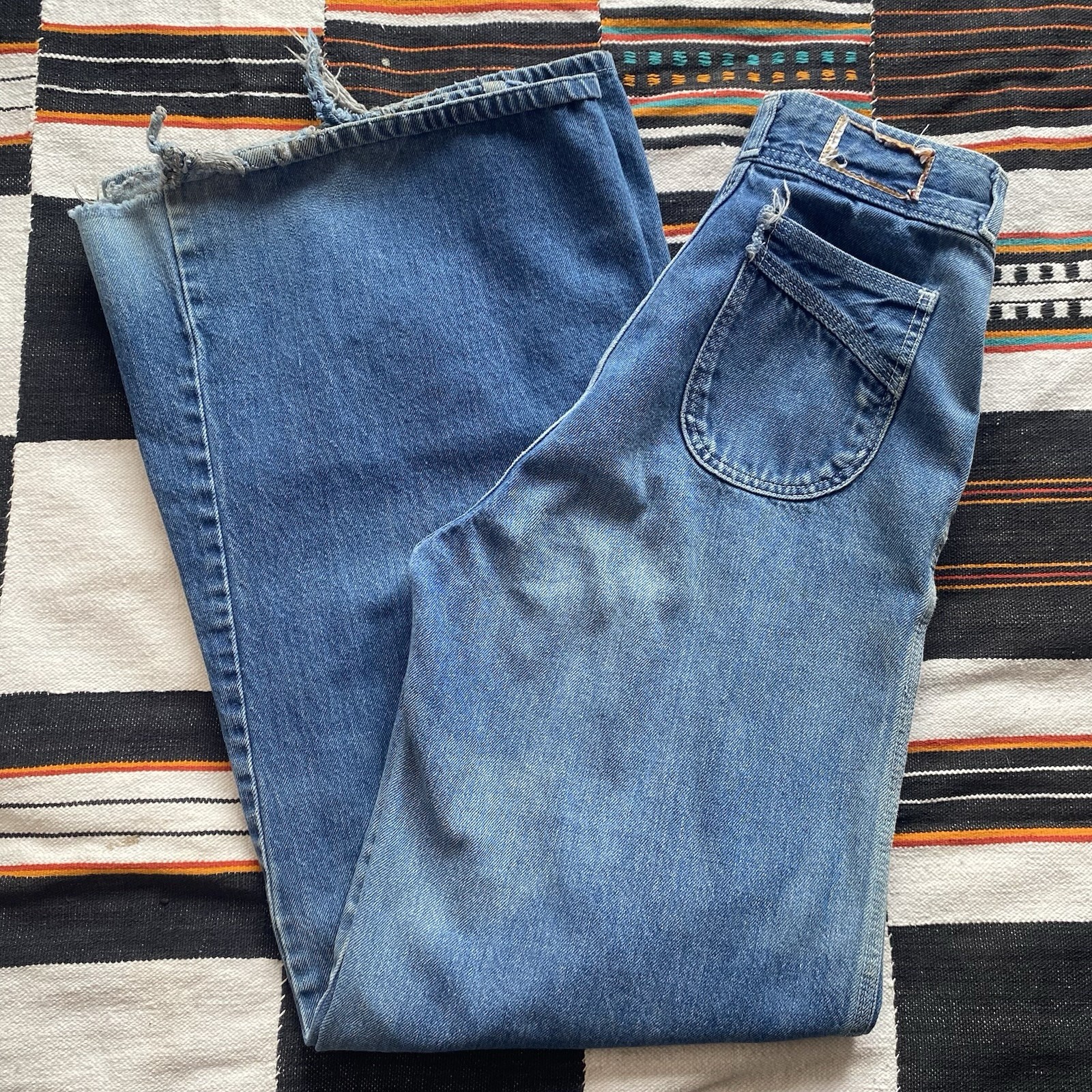 Vintage 70’s Levi’s Bell Bottom Denim Jeans. Boho. Hippie. Festival. Size 25/32.