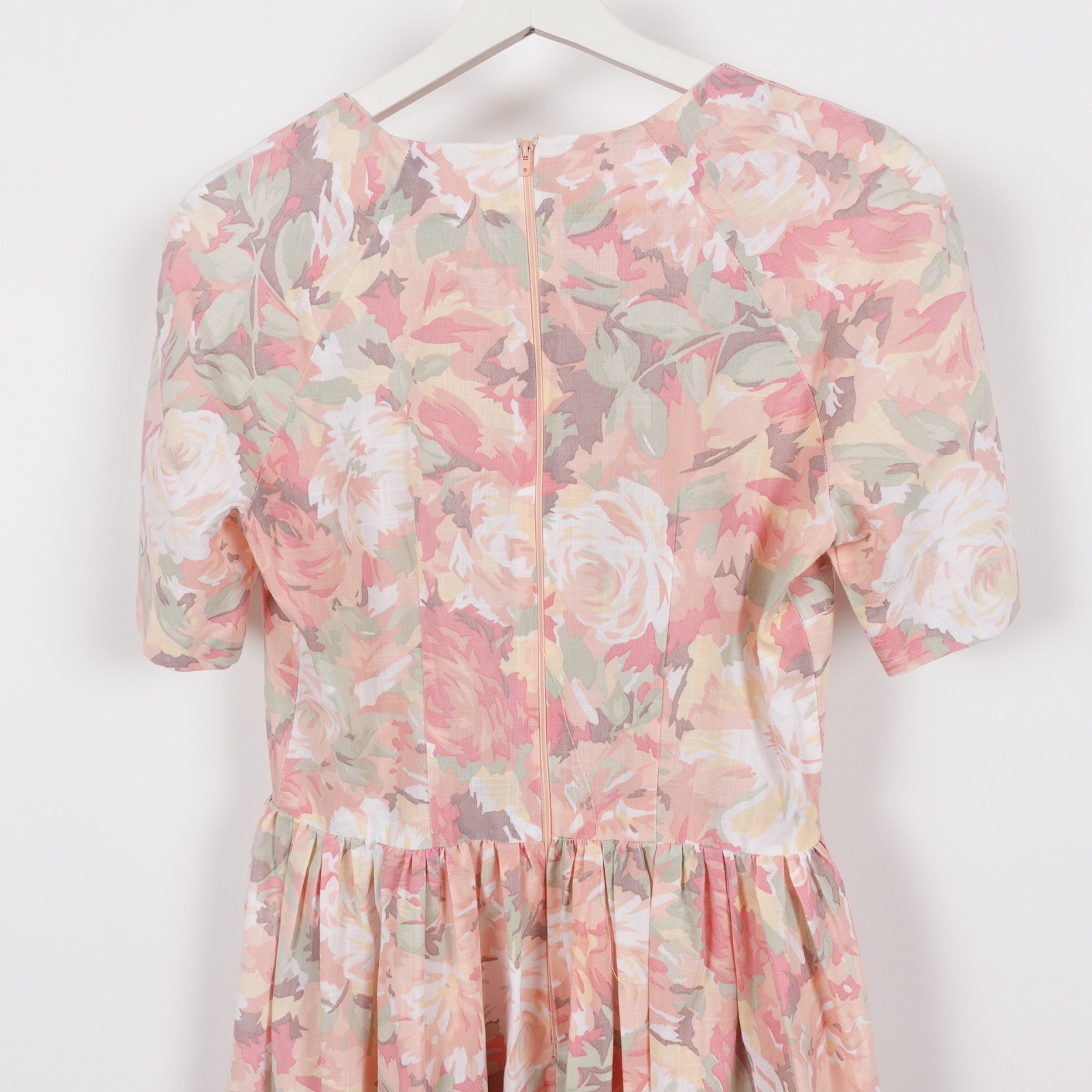 Vintage 70s Women’s Prairie Sun Foral Rose Dress Size Women’s Medium Pastel Pink