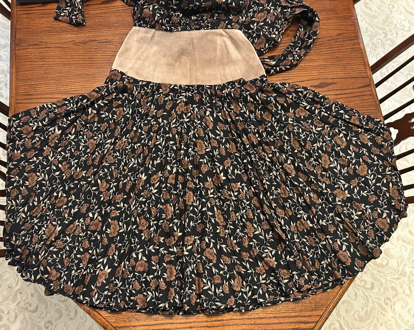 Vintage 80’s Dress „Ronnie Rosado” Genuine Suede Trim Size 10