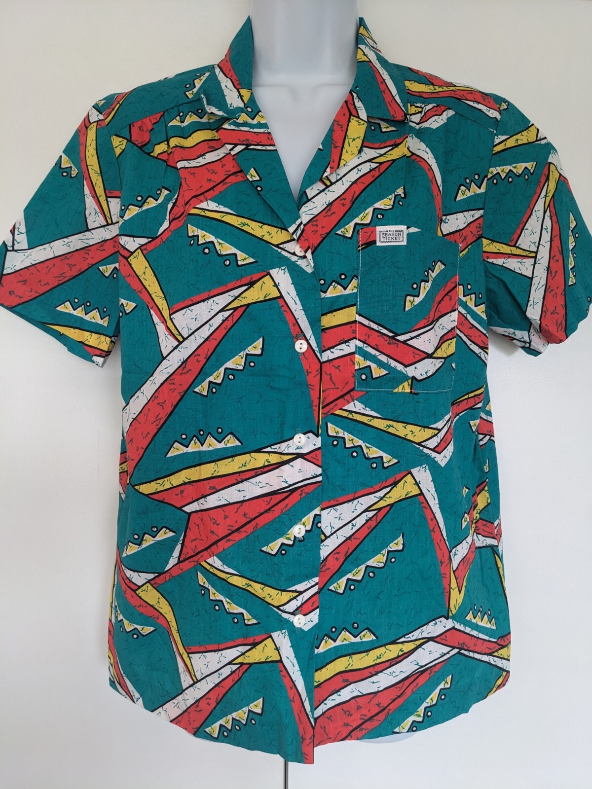 Vintage 80s 90s The Season Ticket New Wave Geometric Retro Woments Top Geek USA