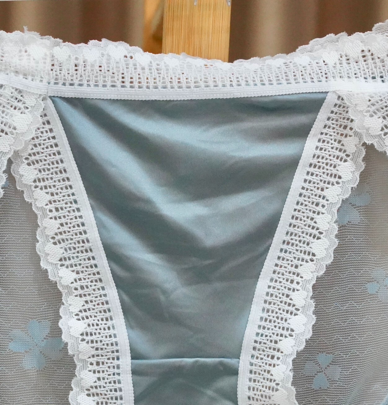 Lot of 3 Sissy Nylon Spandex Panties Sheer Smooth Lace Bikini Hips 32-38″
