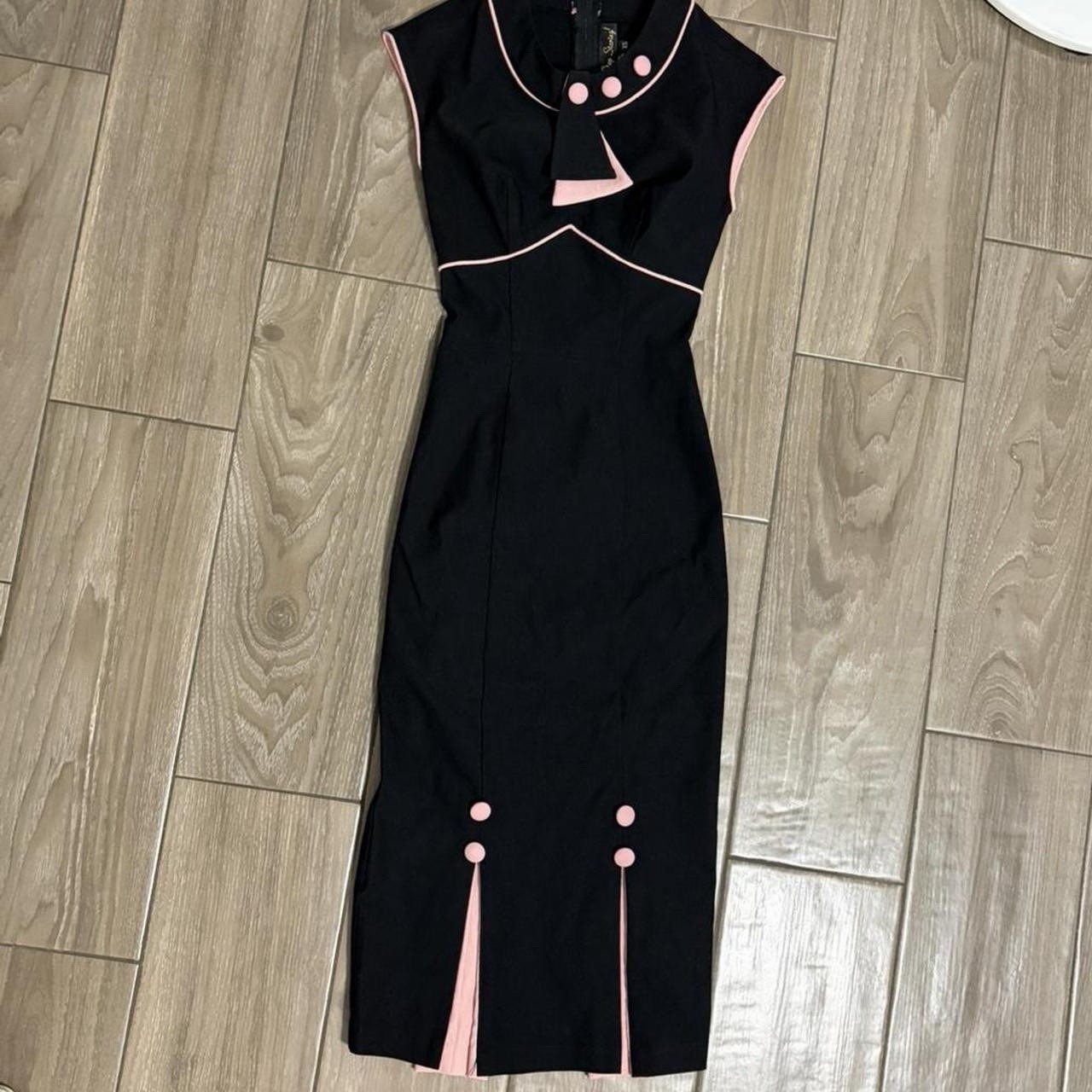 Vintage stop staring black&pink dress. As seen on Britney spears & Paris hilton