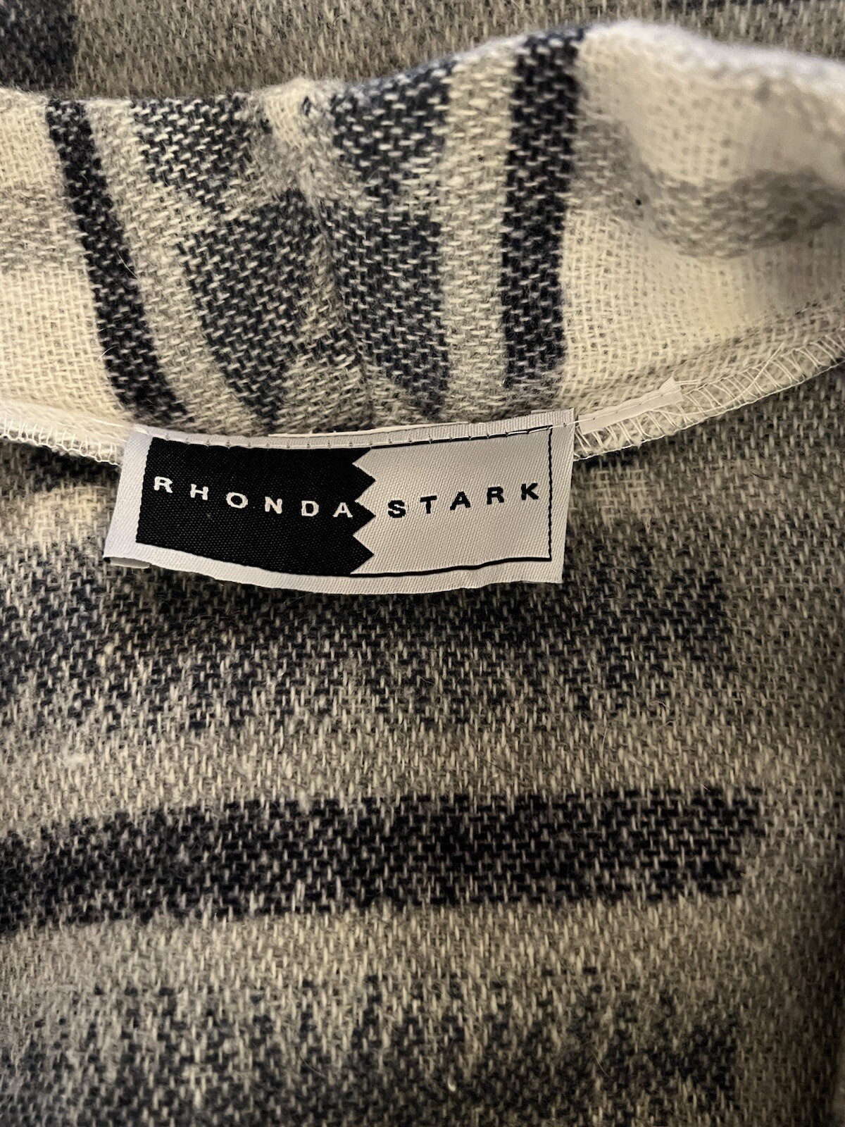 Rhonda Stark Vintage Wool Blend Jacket South Western Aztec Design Size L. c898