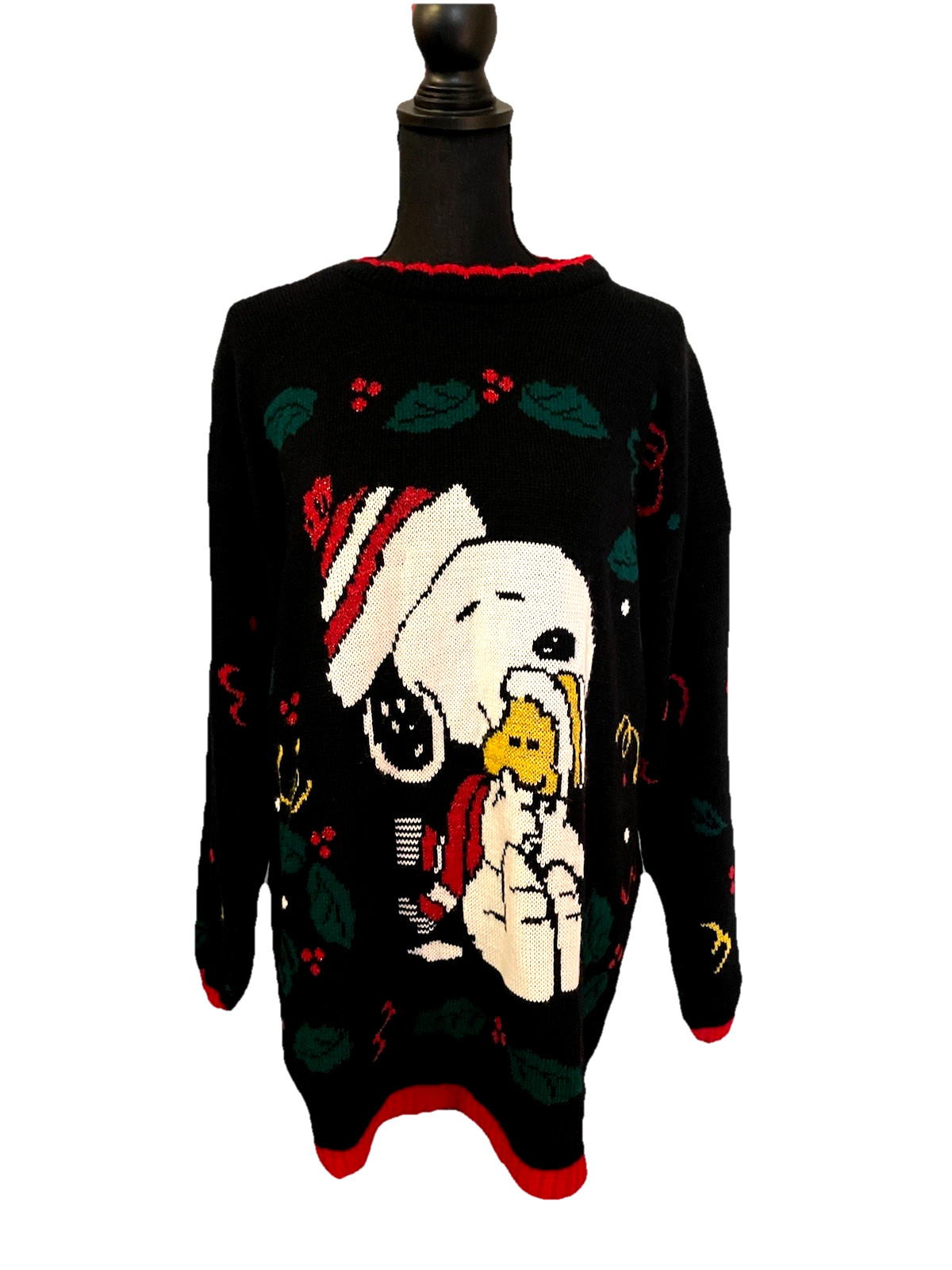VTG Snoopy And Friends Sweater Womens Medium Christmas Oversized Retro Acrylic