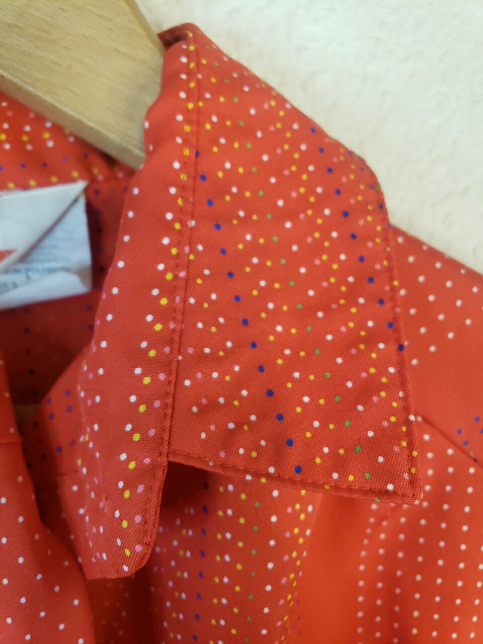 VTG 60S 70s Lady Arrow Button Up SIZE 10 L/S Red Polka dot Polyester PSYCHEDELIC