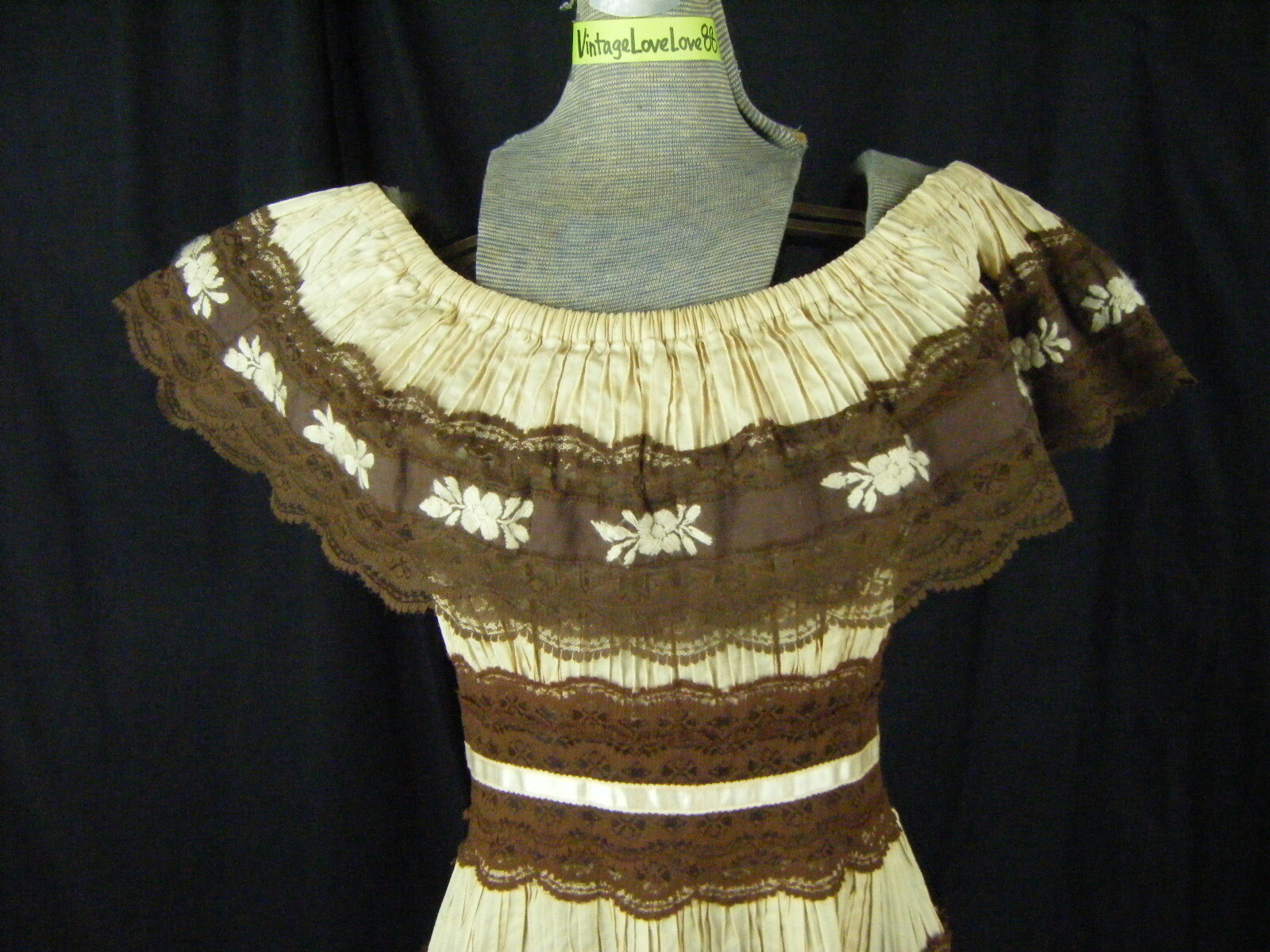 Vtg 60s Mexican Beige Brown Lace Tiered Off Shoulder Full Dress-Bust 34-40/S-M