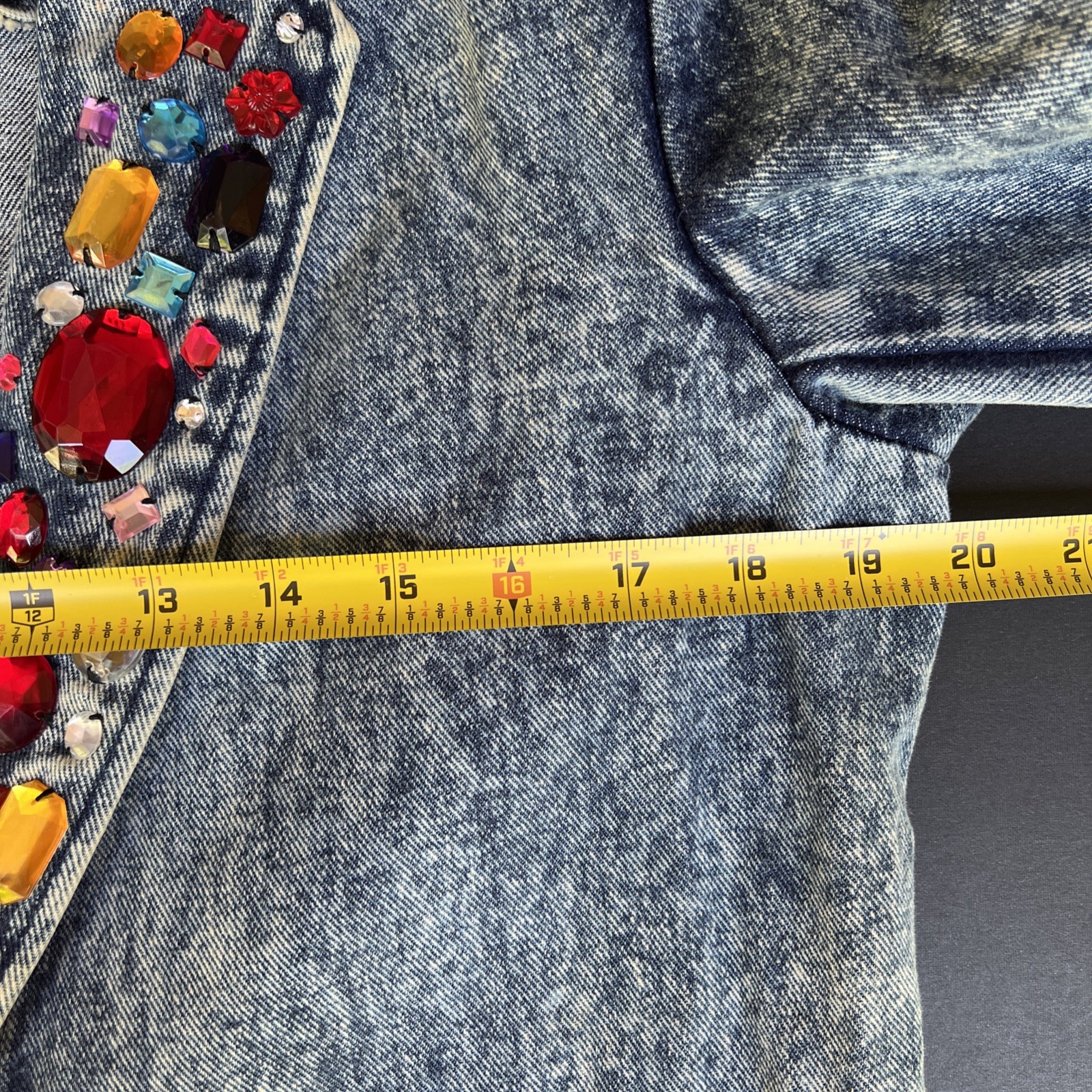 Vtg 80’s Acid Wash Denim Jacket Embellished Colorful Stones Women’s Sz M or L?