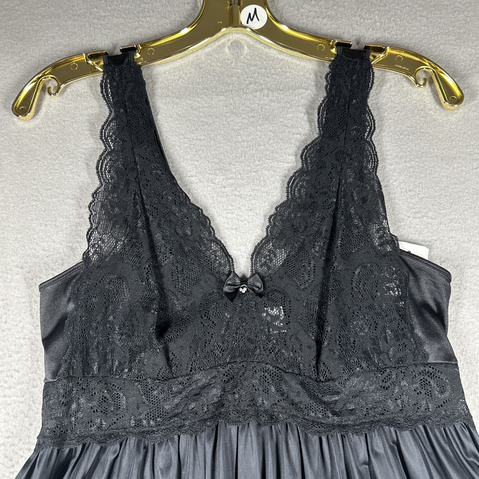 Shadowline Nightgown Sleeveless Lace Women’s M Bodice 39” Long Black Pajama