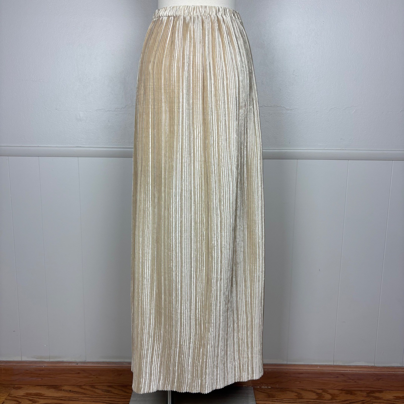 Jeanne Marc Pleated Maxi Pull On Skirt Size S (8-10) Gold Shimmer Plisse Vintage