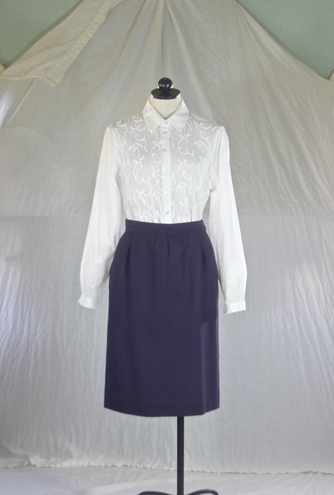 YVES SAINT LAURENT vintage 70s NAVY WOOL SKIRT French style deluxe 6