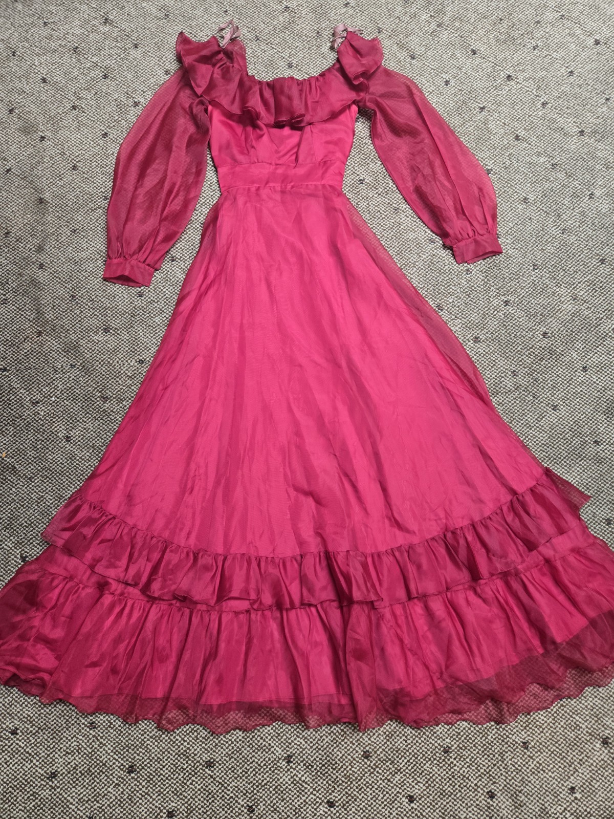 1960’s – 1970’s Romantic Burgandy Victorian Edwardian Revival Bridal Gown sz XXS