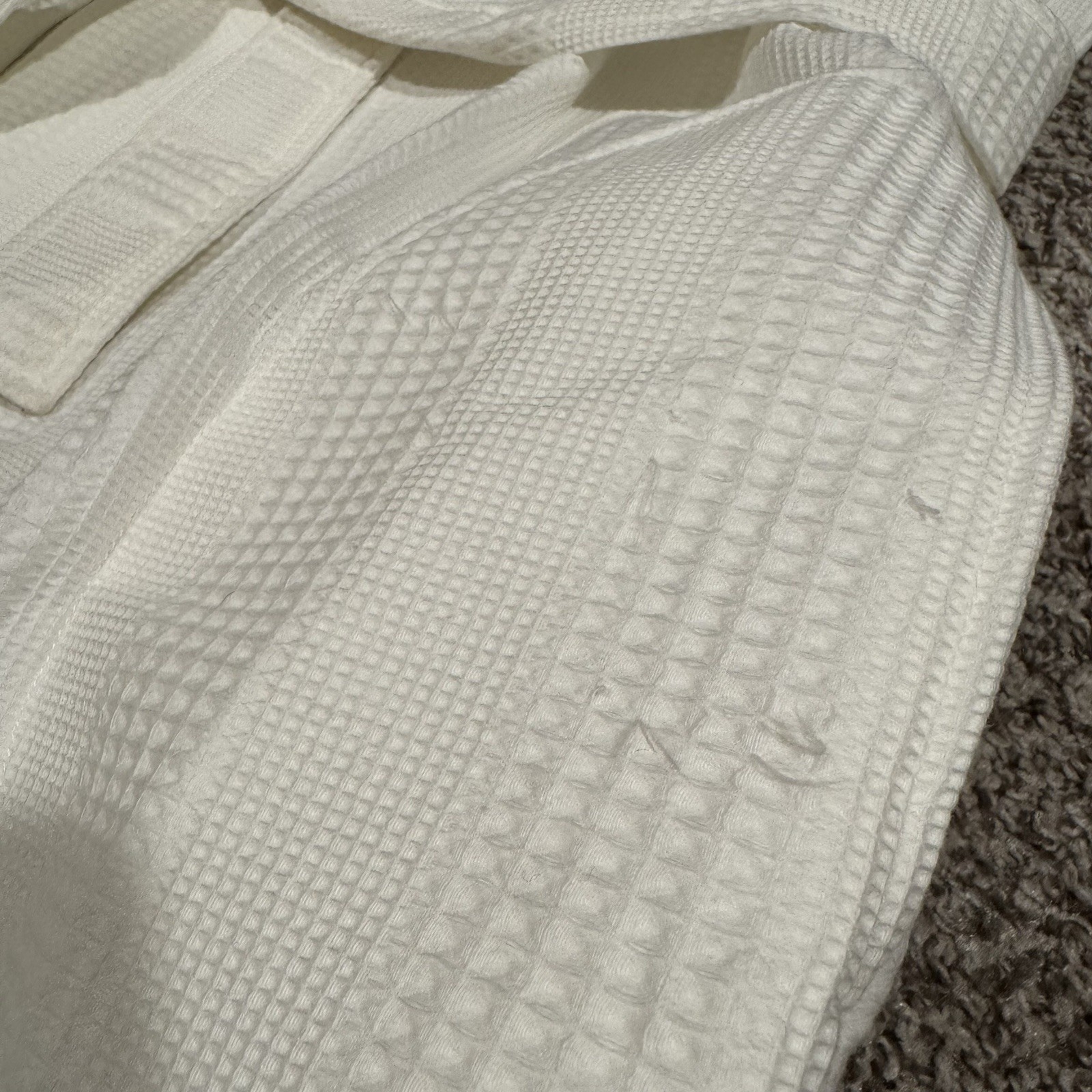 VTG Crabtree & Evelyn Size M/L 100% Cotton Long White Robe Belted Seashell Trim