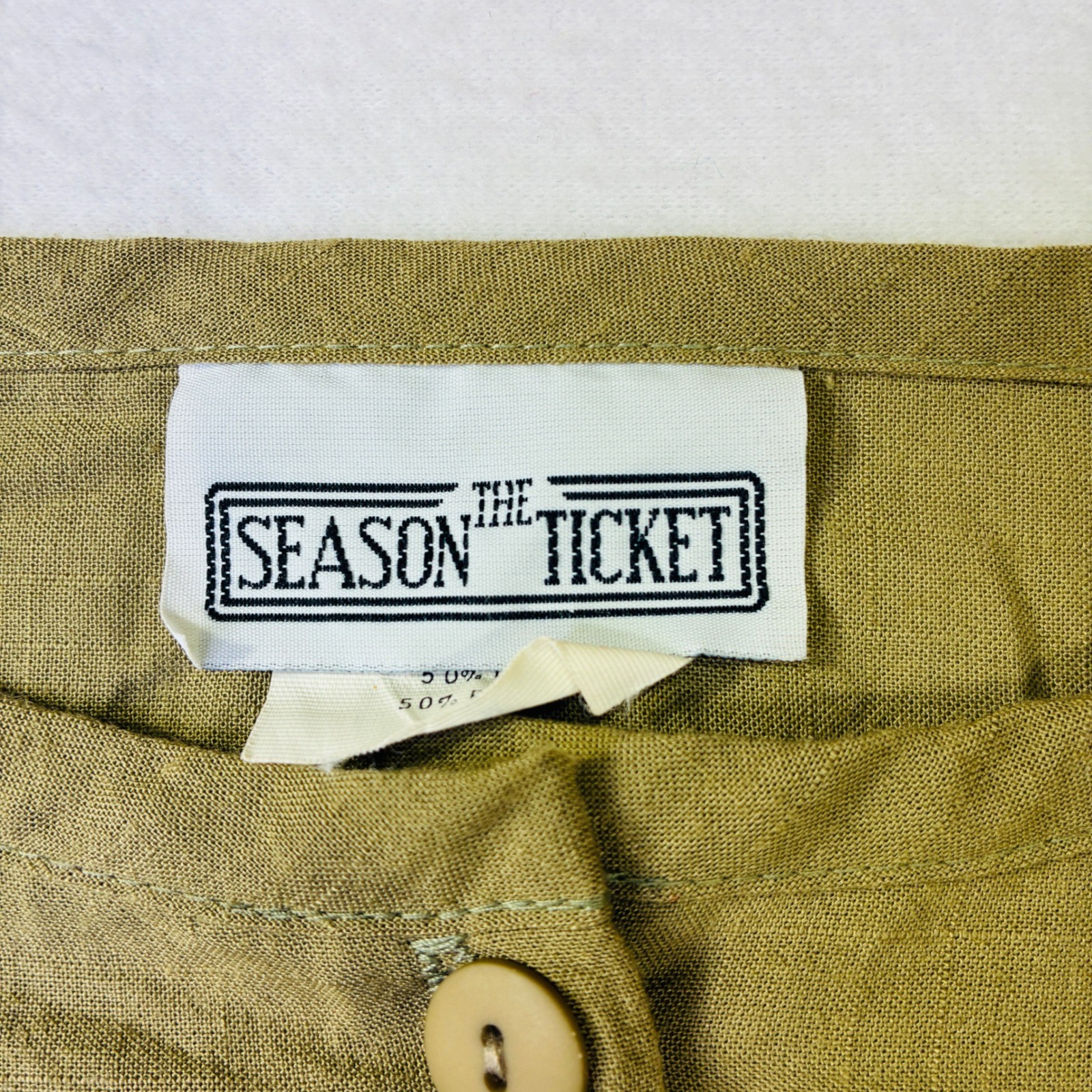 Vintage The Season Ticket Polka Dot Colorblock Henley Top Mustard Yellow Size M