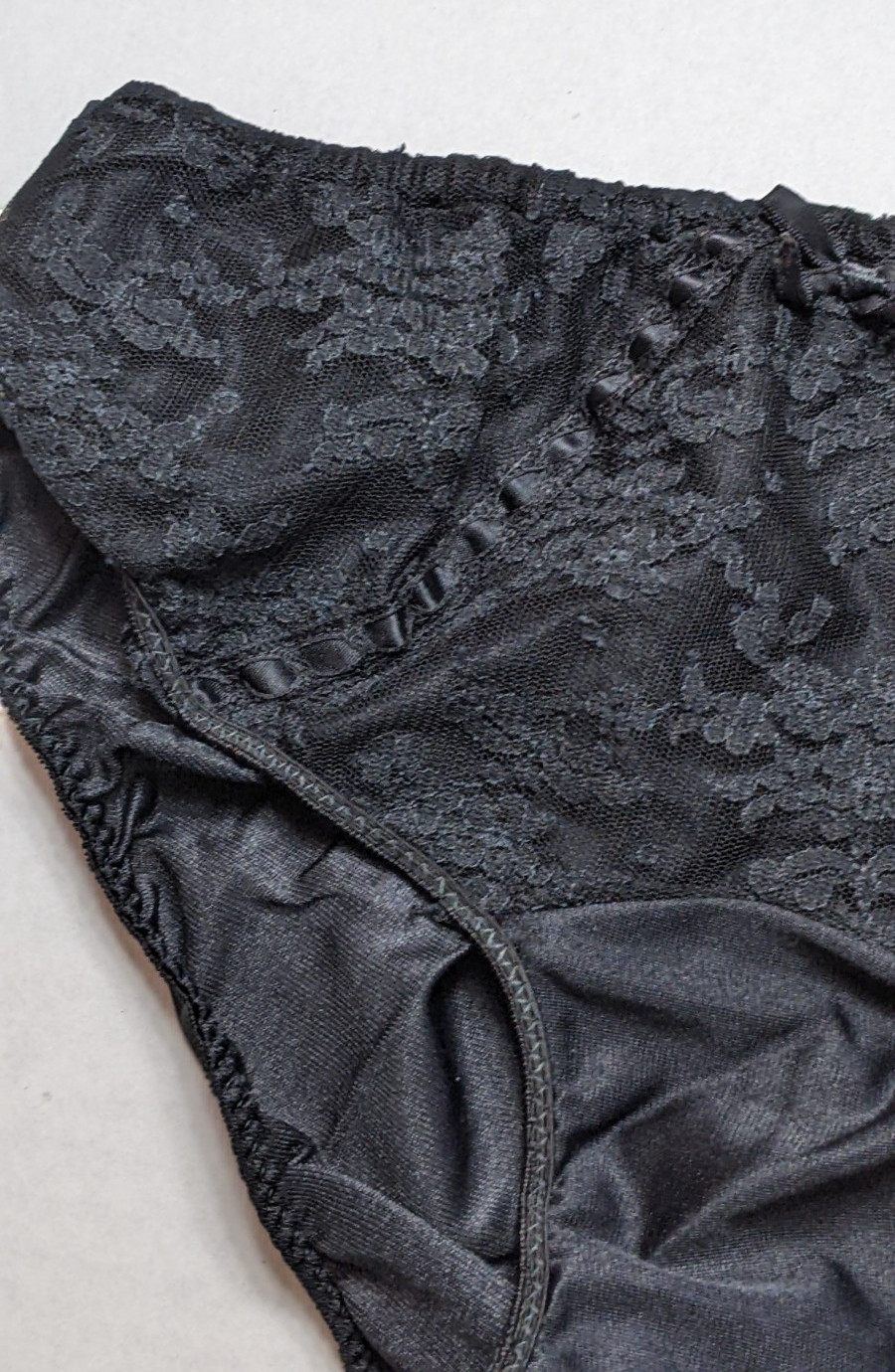 Vintage Van Raalte Lace & Du Pont Nylon Panties Size 5