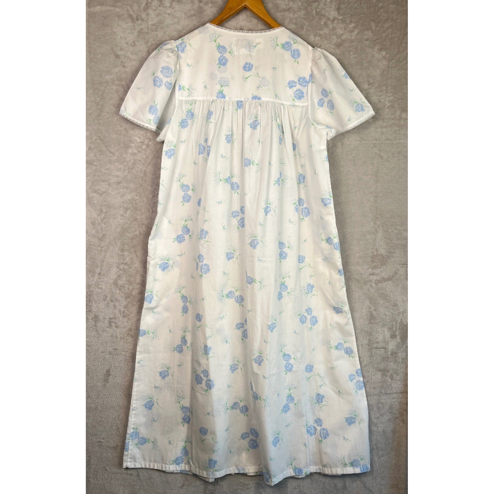 Vintage Aria Nightgown Medium Blue Granny Floral Snap Lace House Dress Long