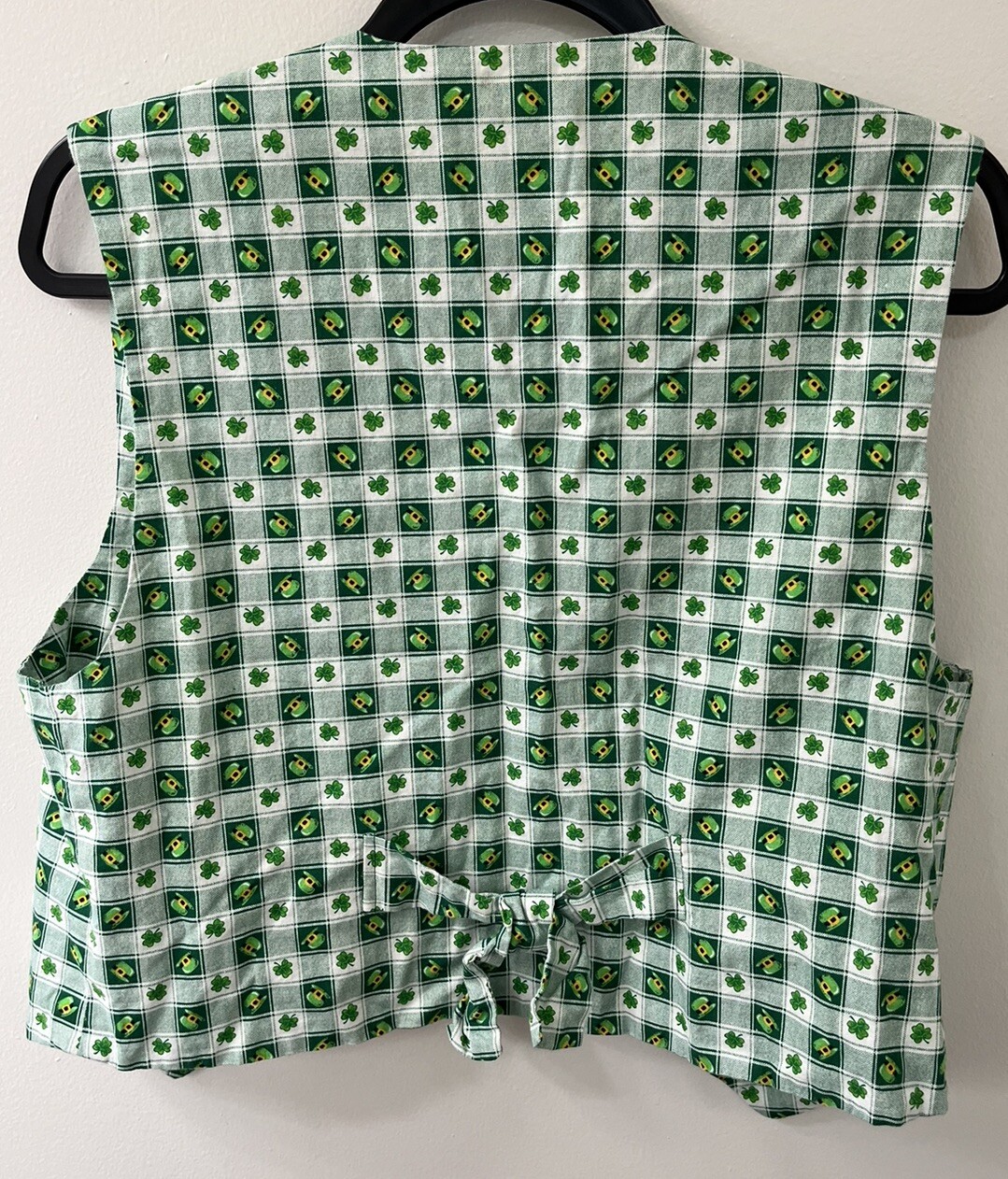 Handmade St. Patricks Day Shamrock Vest Clover Green White Plaid Leprechaun Hat