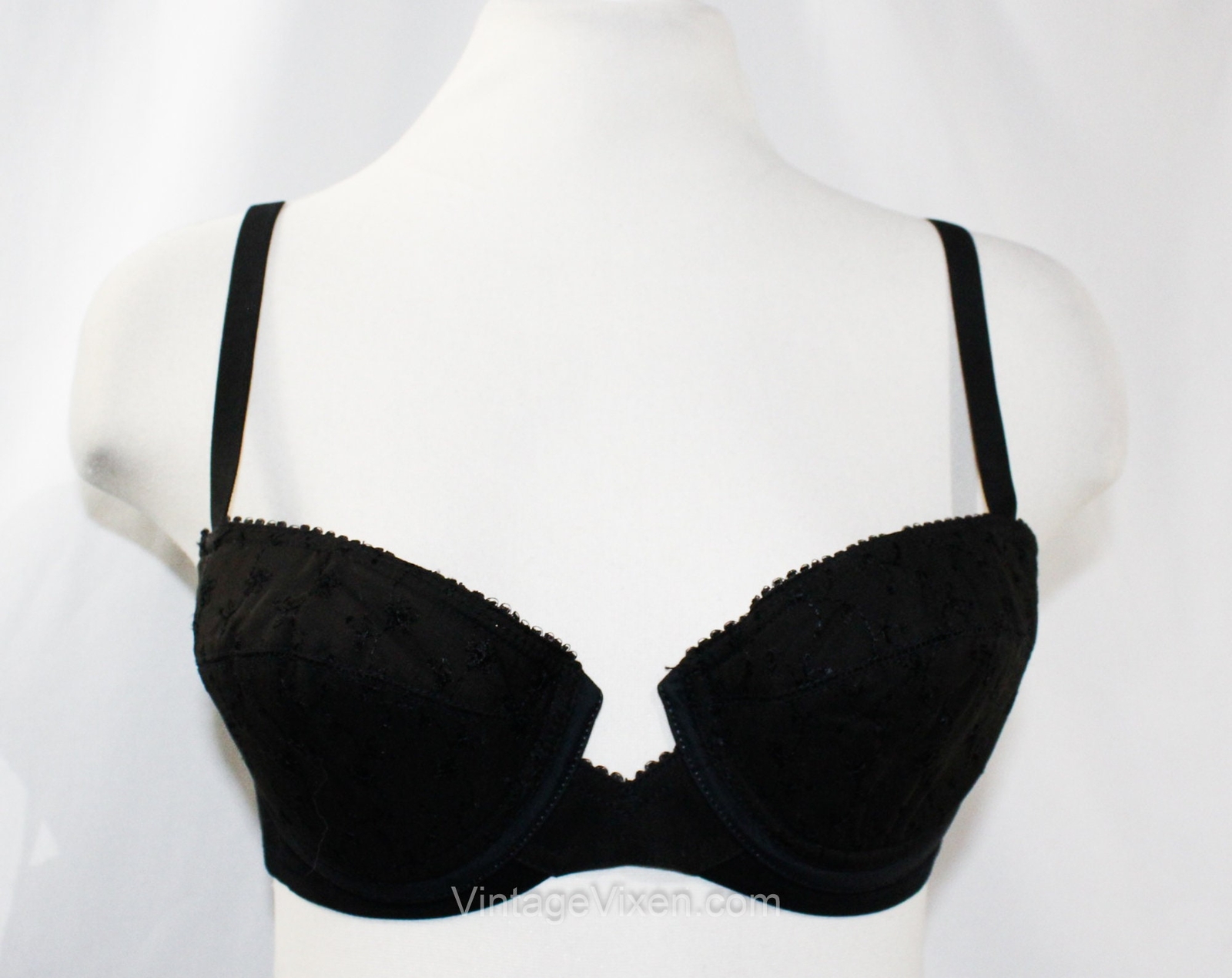 1960s Black Bra – Bond Girl Sexy Pin-Up – 36A Demi Cup Plunge Underwire Bra NOS