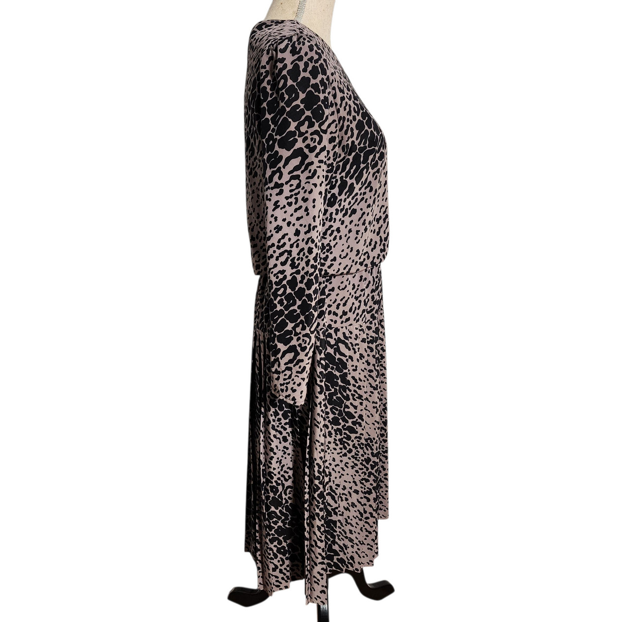 Vintage 1980s John Roberts Animal Print Dress – Long Sleeve Pleated Midi, Dro…