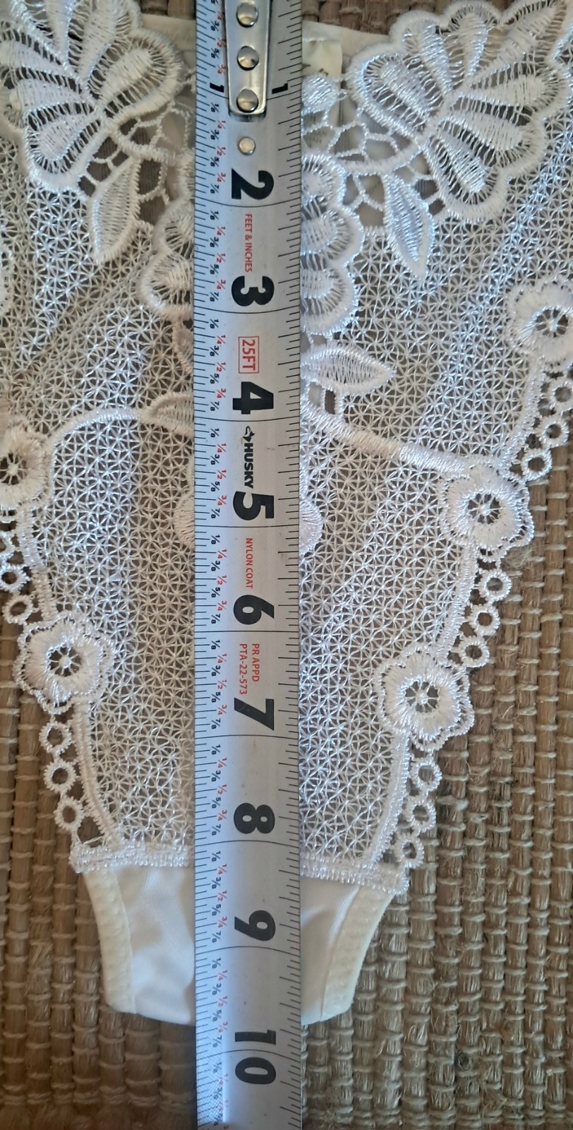 1990’s White Lace Thong Panty Size 9 Semi-share Double Strapped Hips G-string