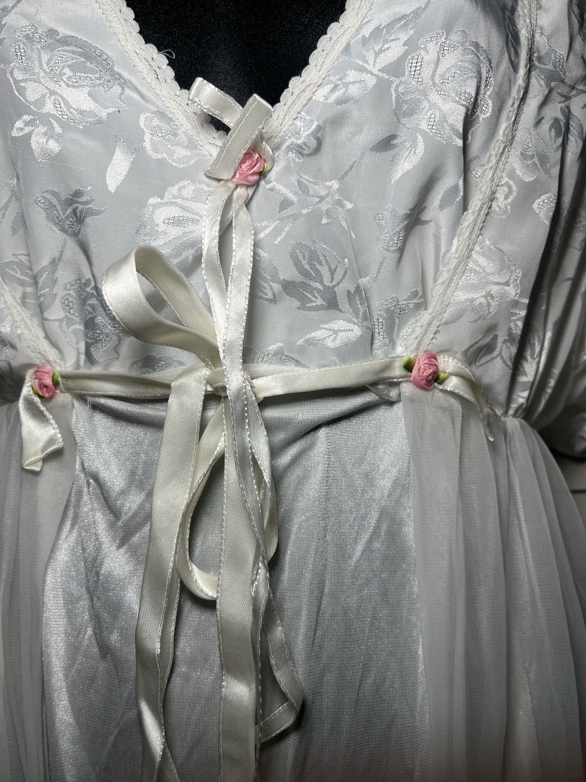Vintage Lingerie Gown Peignoir Set Night Gown Beautiful Brand tosca GOOD CON