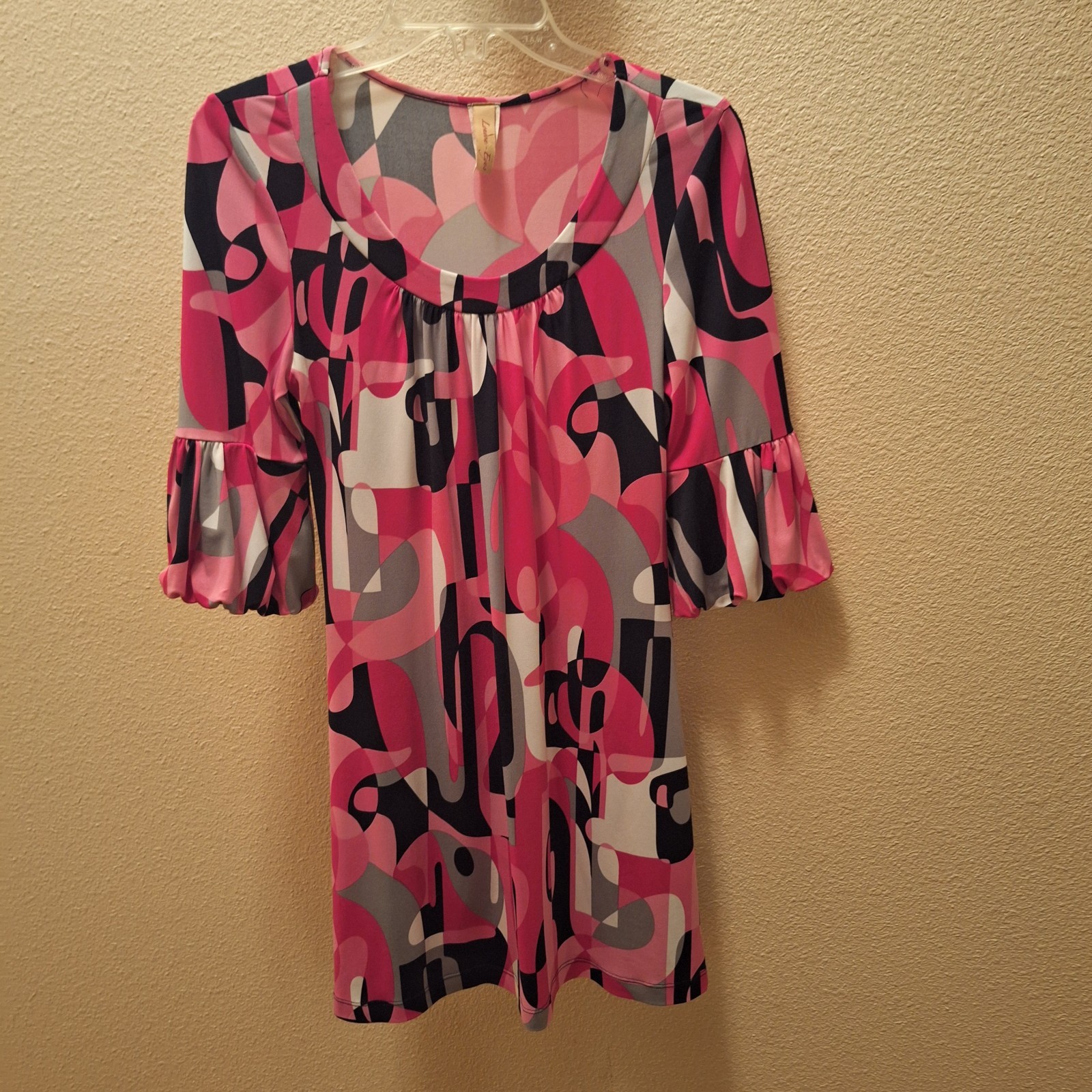 Vintage Dress By London Eyes Pink-Black Multi Dress Abstract, Retro, Vivid.