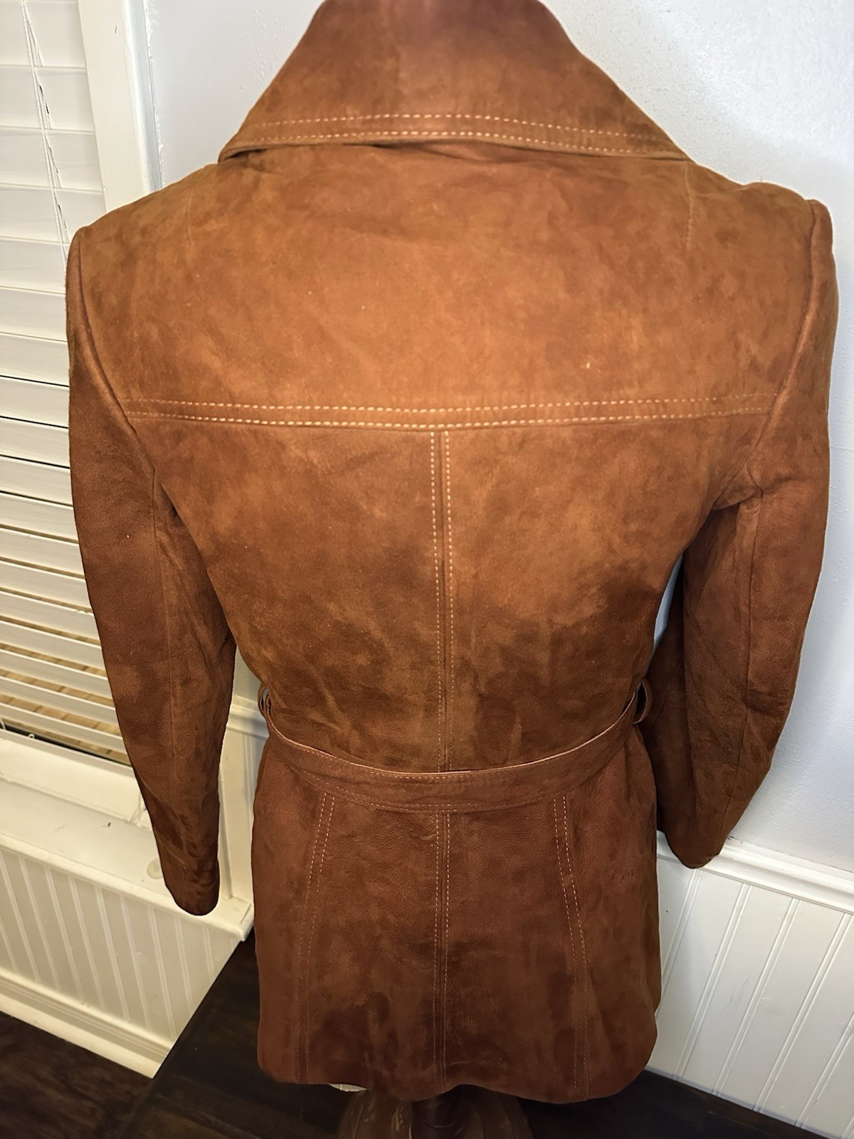 New England Sportswear Company Suede Leather Mahogany Belted Coat Women’s Size 8
