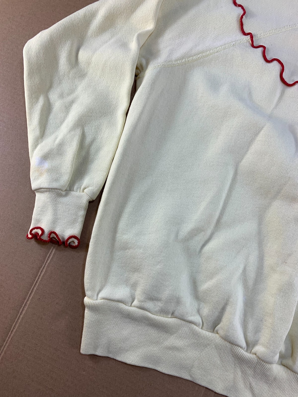 Vintage 70s 80s Teddy Bear Lace Womans Girls Sweatshirt High School Surf Hippy