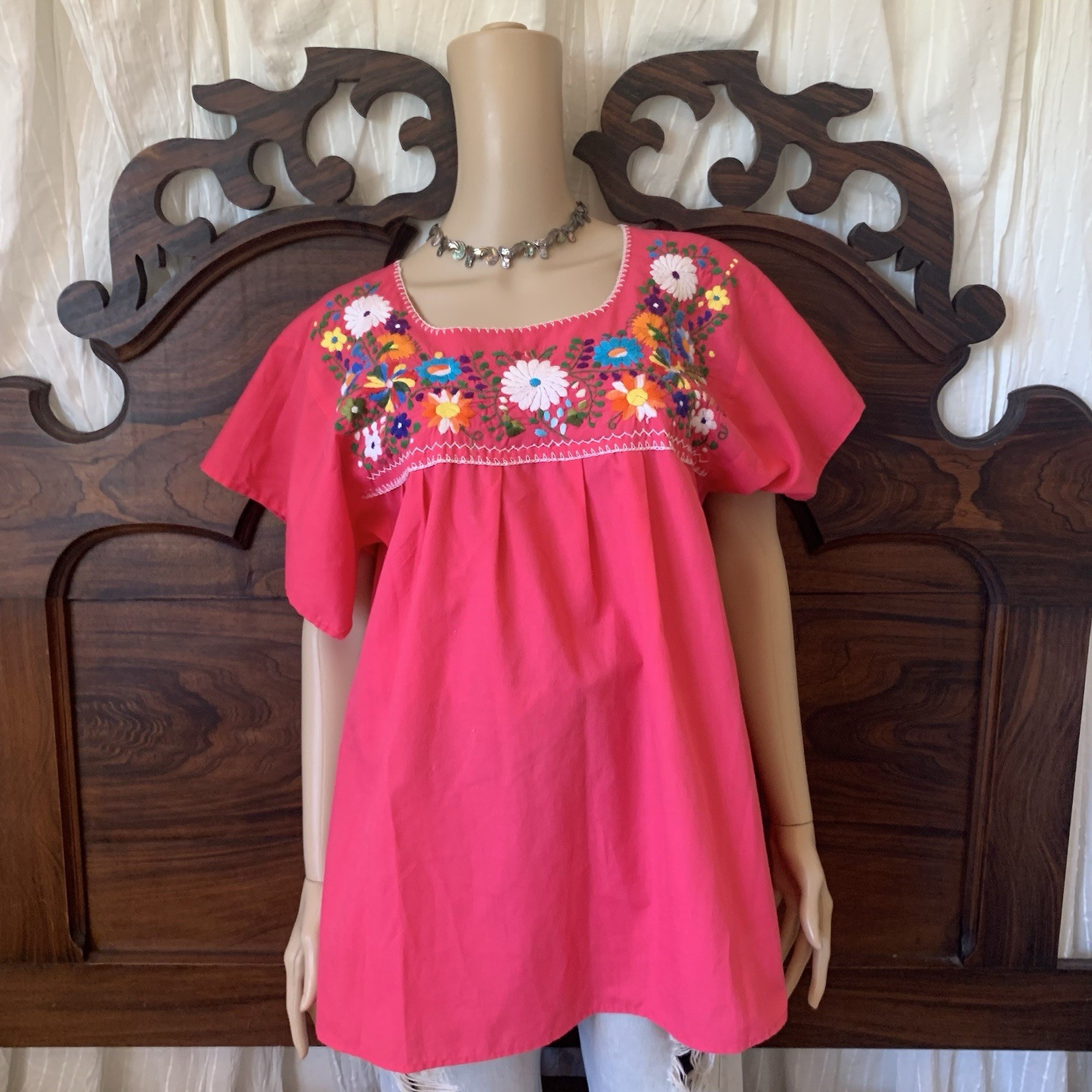 Vintage 80s 90s Mexican pink & multicolor floral embroidered cotton top blouse