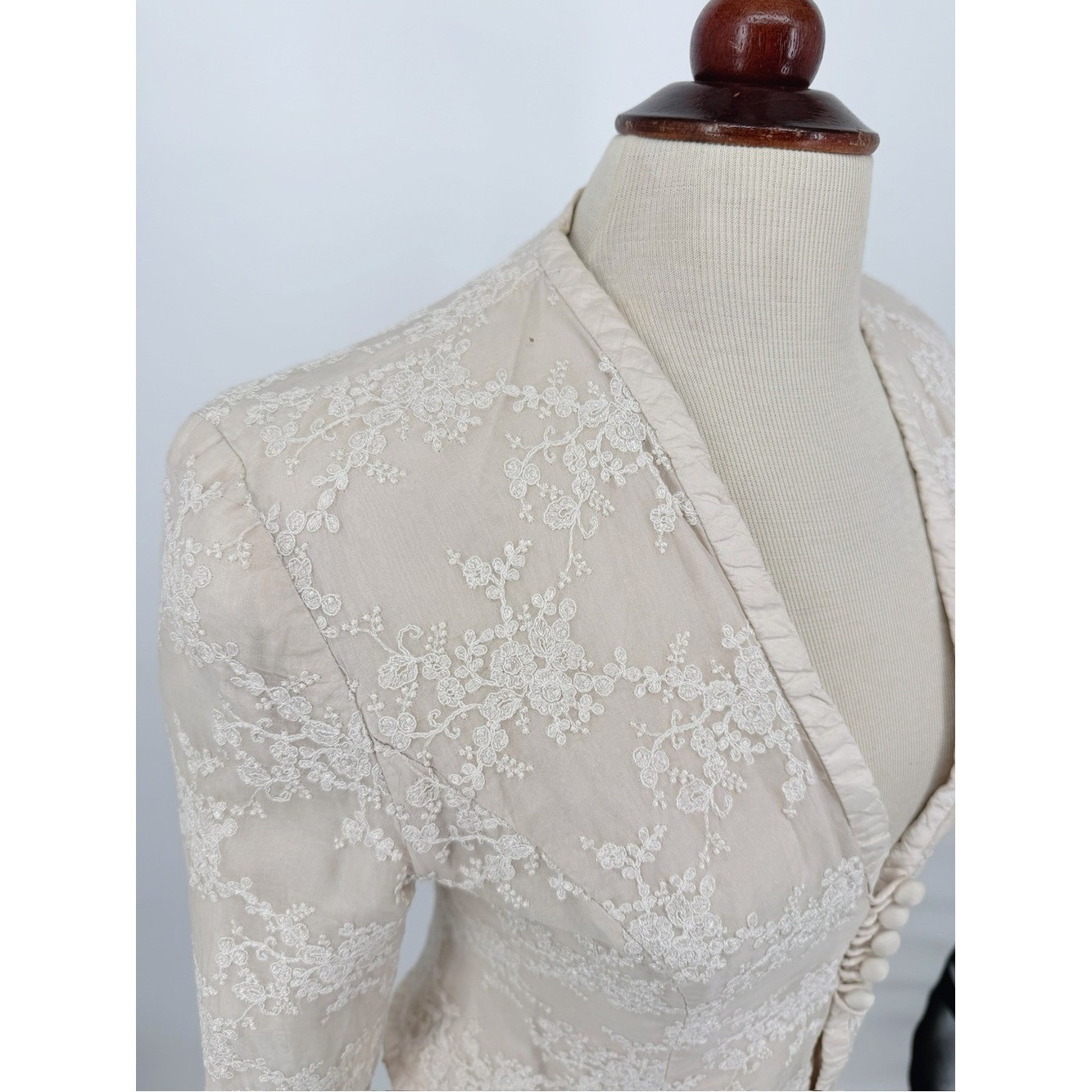 Vintage Angela Vickers Silk Lace Victorian Blouse Jacket XS/S Ivory Embroidered