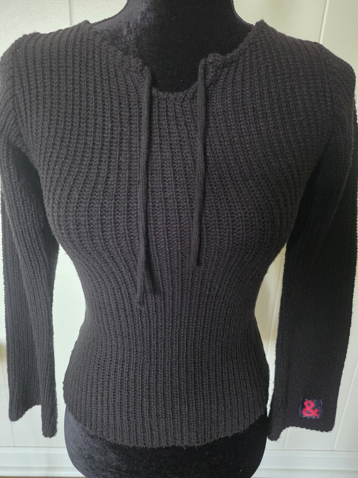 VTG D&G Dolce & Gabbana Ribbed Knit Tie-Front Sweater Black XS Ittierre Archival