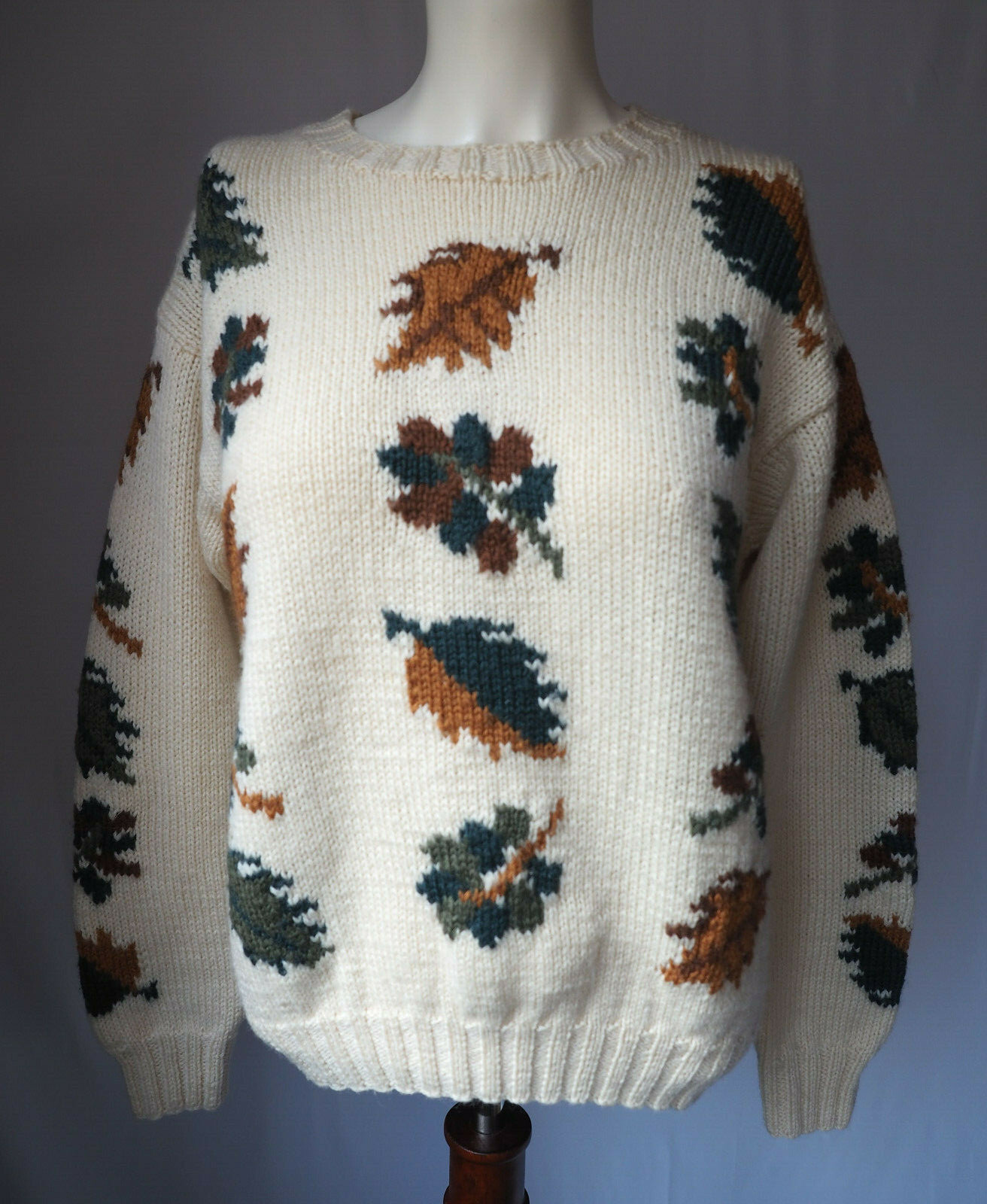 Vintage 90’s Austin Hill 100% Wool Sweater Leaf Theme Cream Ivory Size M