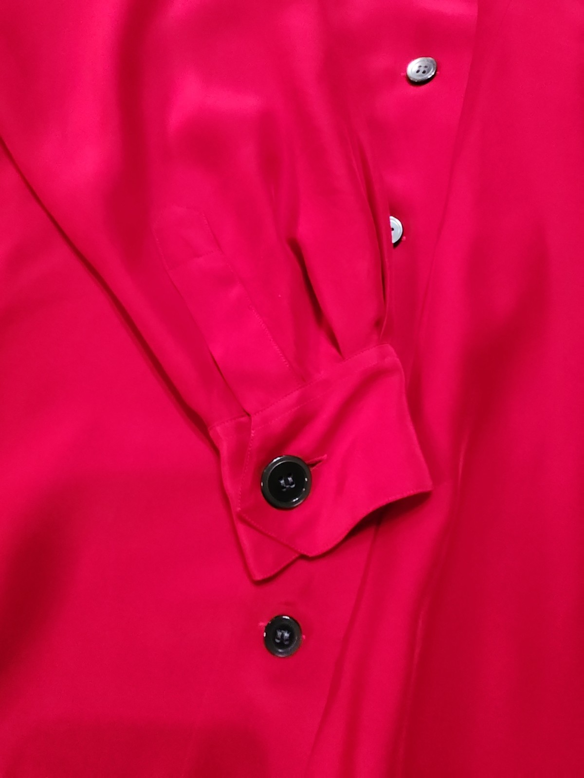 Vintage Blouse KIKIT Maurice Sasoon Sz S 100% Silk Red Long Sleeve Button Up…