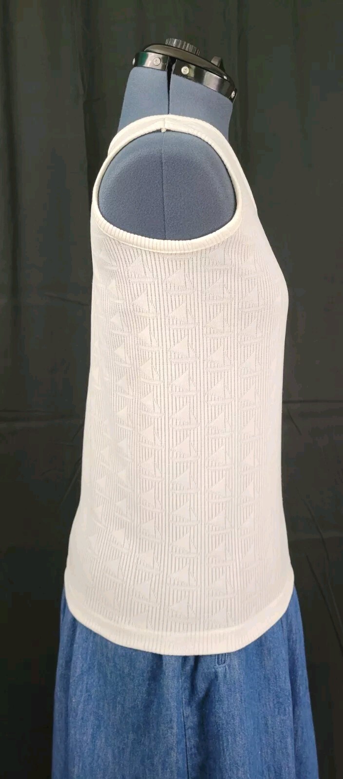 Vintage Miss K Creamy White Textured/Sailboat Patterned Knit Shell Size Medium
