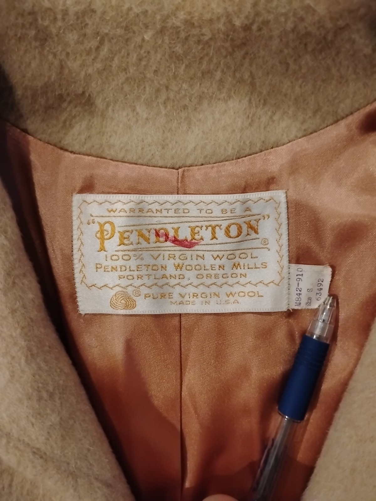 VTG 70s Pendleton 100% Virgin Wool Camel Cape Coat Arm Slits Satin Lined Sz 14