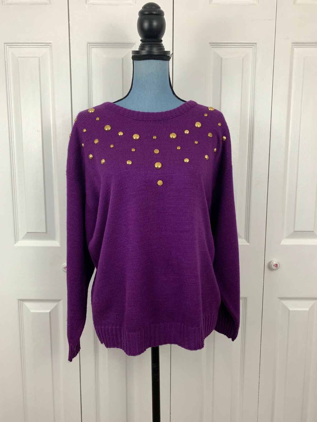Vintage 1980’s Purple Sweater Jumper Gold Toned Studs Retro 44″