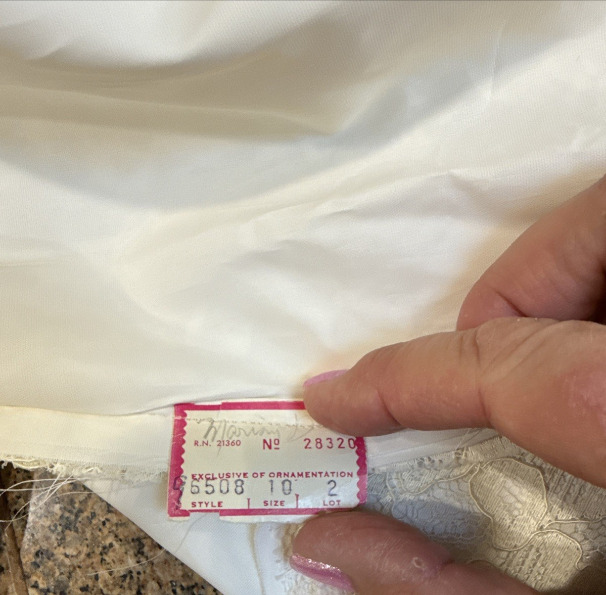 ***ANTIQUE/VINTAGE 1967 Lace Sheath LS Wedding Dress w/Satin Cape Sz 5/6 L@@K***