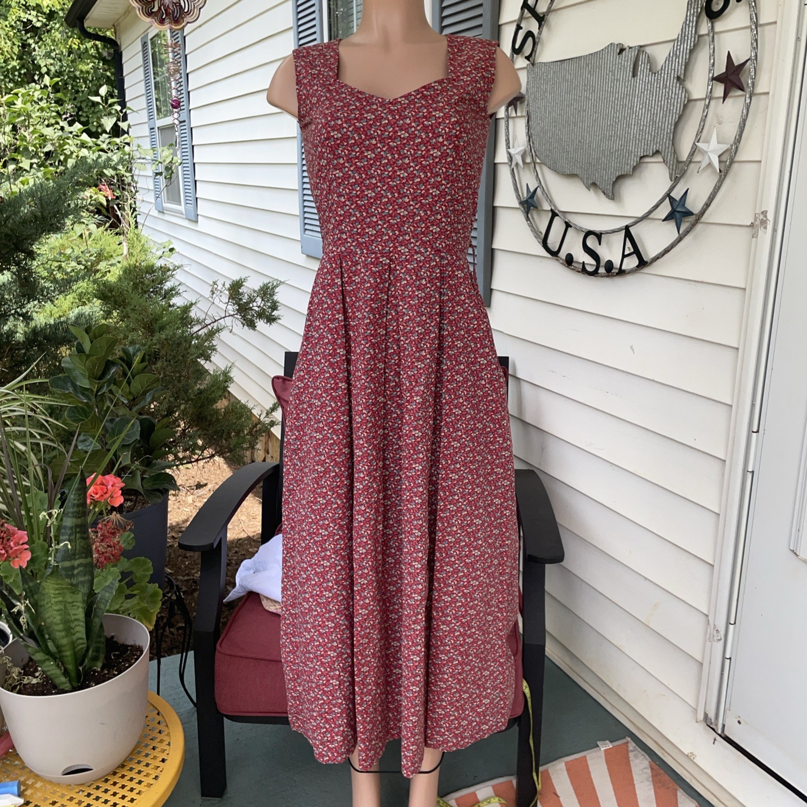 Handmade Vintage Red Floral Dress Cottage Prarie Country Trad Farm Wife S/M