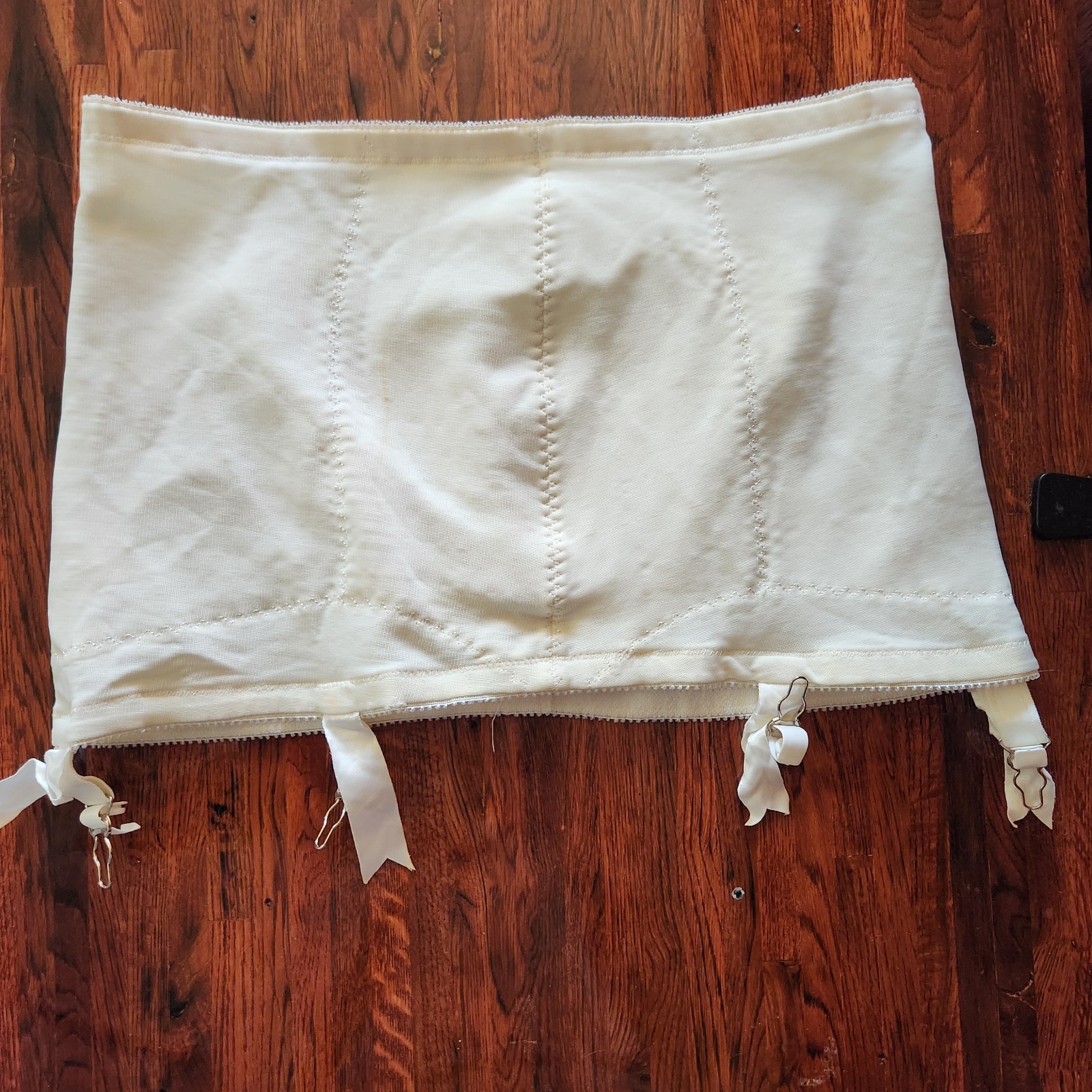 Vintage Subtract Open Bottom Girdle 4 Metal Clip Straps Womens 36 White 60’s 70