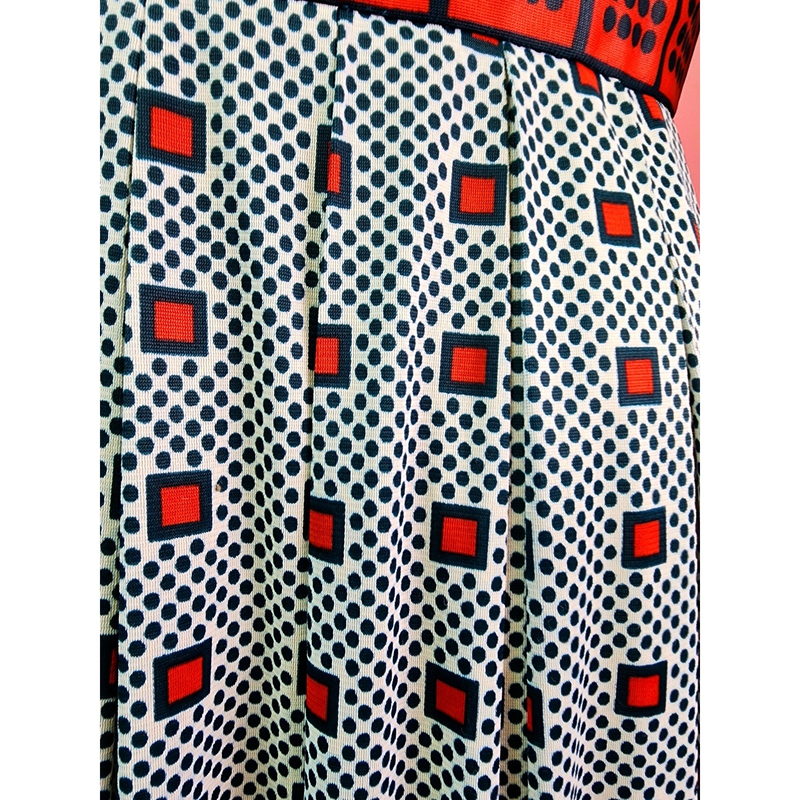 Vintage 1970’s Green and Red Checkered Dot Patterned Pleated Shirt Dress