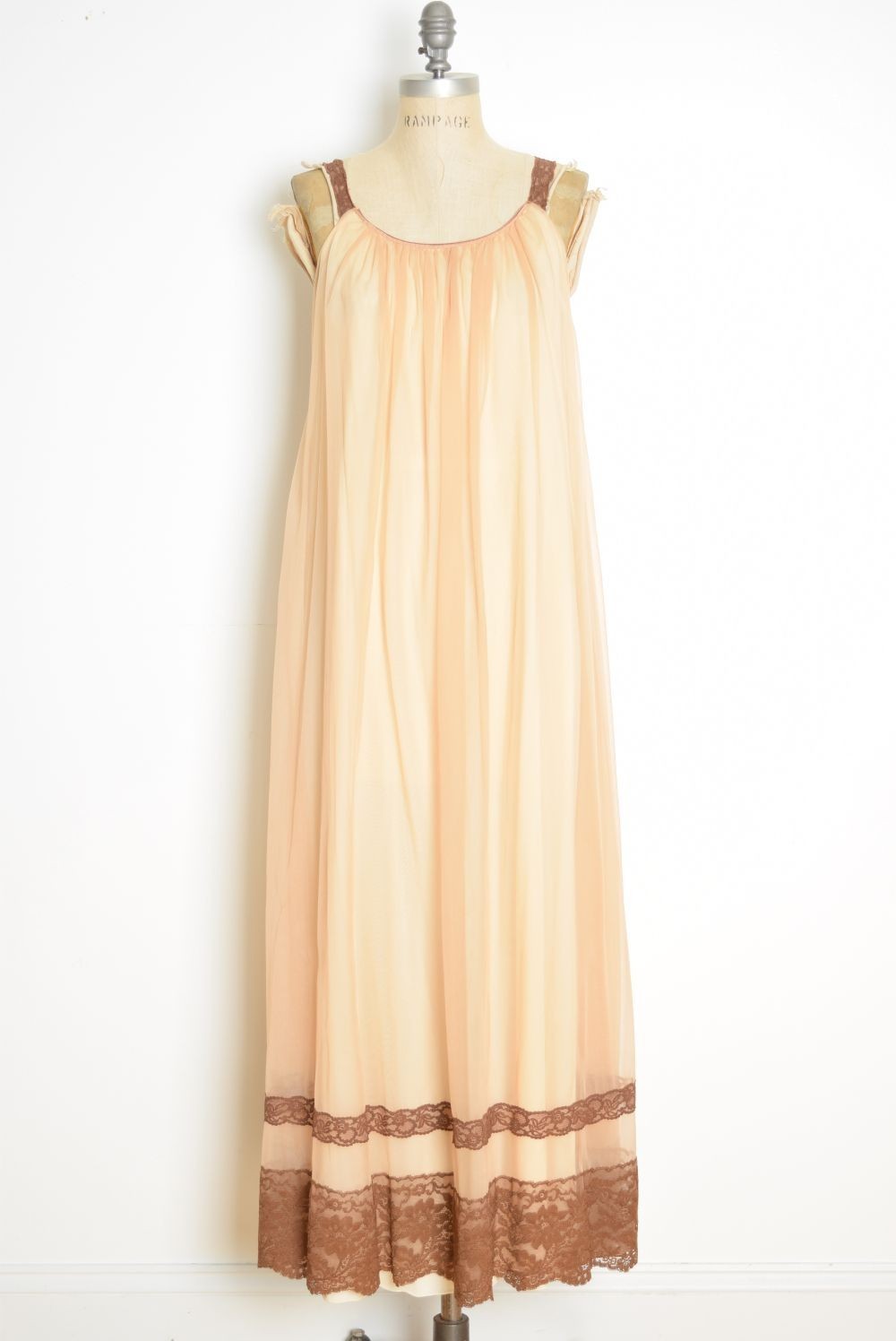 vintage 60s 2pc nightgown peignoir set chiffon lace Jenelle lingerie robe M