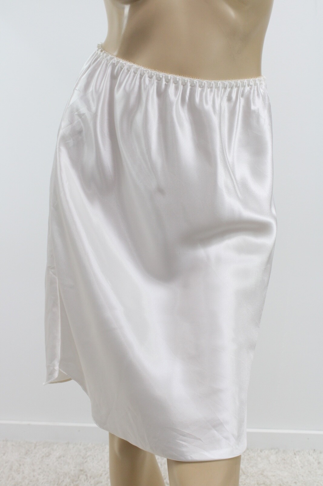 Vintage Farr West Half Slip sz S White Glossy Shiny soft Satin USA EUC