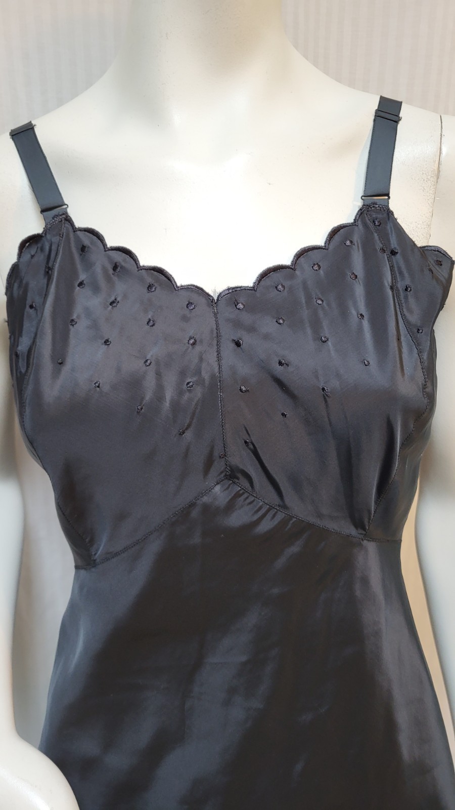 Vintage 40/50s BARBIZON Candie Tafredda Black Full Slip Lingerie – Size M – EUC